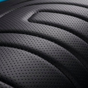 Capa Universal Completa Para Carro Izurus em Couro Legítimo e AirBag +BRINDES: 3 Tapetes Para Carro e Capa de Volante